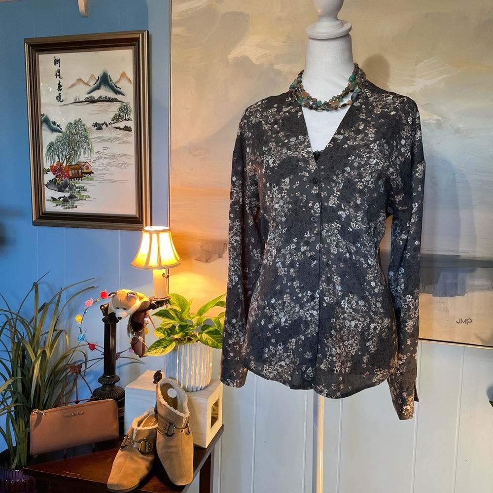 Maurices Charcoal Floral Blouse